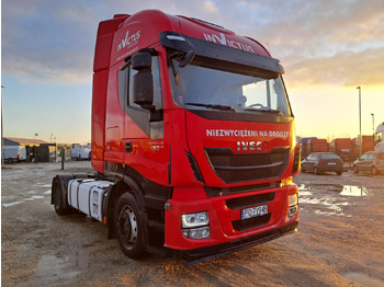 Tegljač IVECO