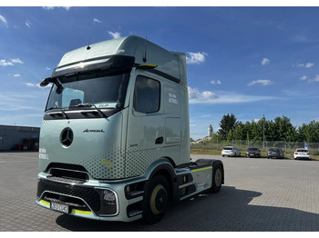Tegljač MERCEDES-BENZ Actros 1848