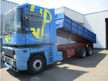 Istovarivač RENAULT Magnum 385