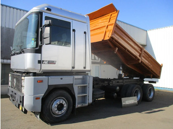 Istovarivač RENAULT Magnum 385