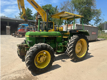 Traktor sa visokim klirensom JOHN DEERE 1640
