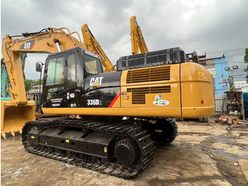 Bager guseničar CATERPILLAR 336D2