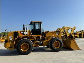 Utovarivač točkaš CATERPILLAR 966F