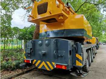 Pokretni kran XCMG QY130K