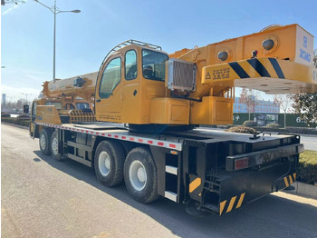 Pokretni kran XCMG QY30K QY50K QY50B 30 40 50 60 80 100 truck crane: slika 4