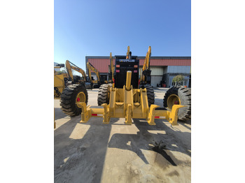 Grejder CATERPILLAR 140K