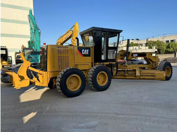 Grejder CATERPILLAR 140K