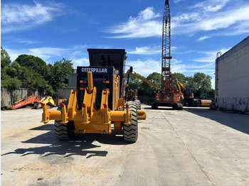 Grejder CATERPILLAR 140K