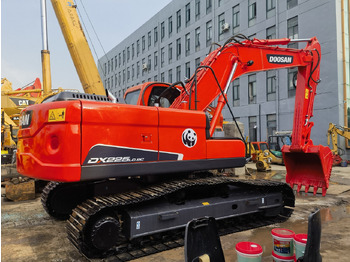 Bager guseničar DOOSAN DX225LC