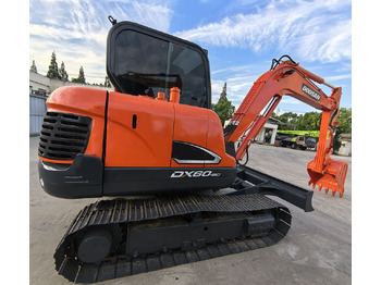 Bager guseničar DOOSAN DX60