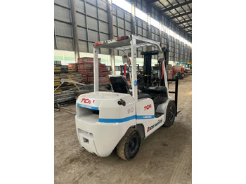 Dizel viljuškar TCM FD30 Forklift: slika 5