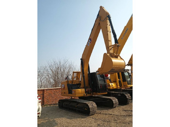 Bager guseničar CAT 323GC: slika 3