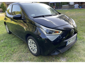 Hečbek TOYOTA