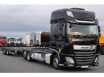 Kamion za prevoz kontejnera/ Kamion sa promenjivim sandukom DAF XF 480