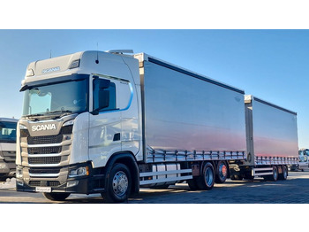 Kamion sa ceradom SCANIA S 450
