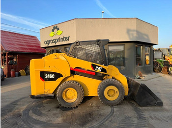 Mini utovarivač CAT 246 C: slika 4