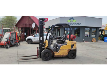 Gasni viljuškar CAT GP 25 N: slika 2 Gasni viljuškar CAT GP 25 N: slika 2