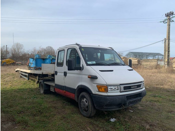 Mini tegljač, Dostavno vozilo sa duplom kabinom Iveco 40C 15: slika 2