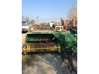 Balirka za kockaste bale John Deere 459: slika 3