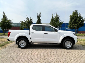 Pikap, Dostavno vozilo sa duplom kabinom novi Nissan Navara 4x4 - 22 UNITS - 2.5 D Double Cab - XE - EURO 2 - NEW!! READY FOR WORK!!!: slika 5