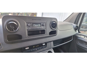 Dostavno vozilo sa zatvorenim sandukom Mercedes-Benz 315 317 319 Sprinter III Koffer: slika 5