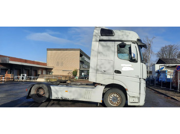 Mercedes-Benz 1845 Actros MP 4 Mercedes-Benz 1845 Actros MP 4: slika 2