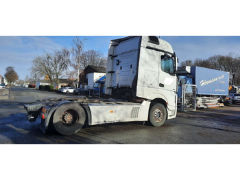 Mercedes-Benz 1845 Actros MP 4 Mercedes-Benz 1845 Actros MP 4: slika 4