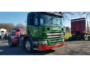 Tegljač SCANIA P 360