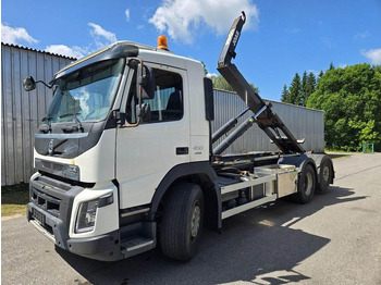 Kamion sa hidrauličnom kukom VOLVO FMX 450