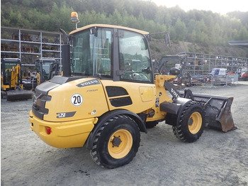 Utovarivač točkaš Volvo L 25 F: slika 4