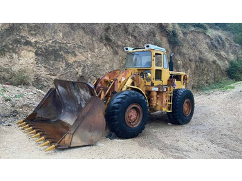 Utovarivač točkaš CATERPILLAR 966C