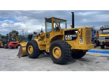 Utovarivač točkaš CATERPILLAR 966C