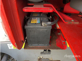 Zglobna platforma 2012 Genie Z-45/25J 4WD Diesel Articulating Boom Lift: slika 4