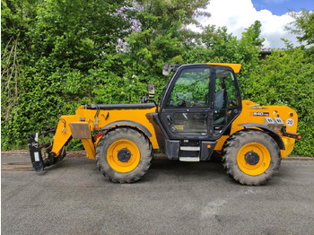 Teleskopski upravljač JCB