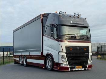 Kamion sa zatvorenim sandukom VOLVO FH13 500