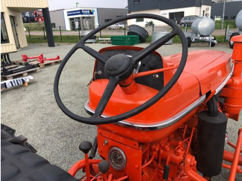 Renault SUPER 3 D tracteur à 8 500 € exo de tva Renault SUPER 3 D tracteur à 8 500 € exo de tva: slika 4