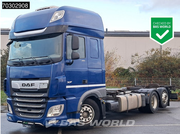 Kamion za prevoz kontejnera/ Kamion sa promenjivim sandukom DAF XF 480