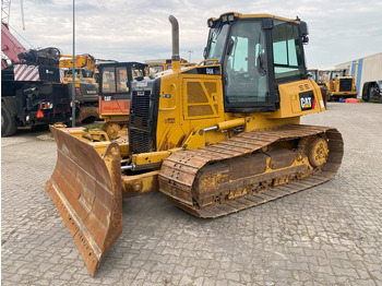 Buldožer CATERPILLAR D6