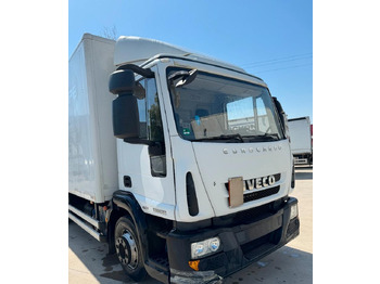 Kamion sa zatvorenim sandukom Iveco: slika 2
