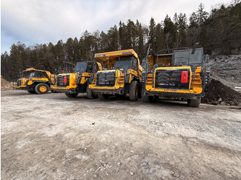 Kiper sa krutom šasijom/ Kiper za kamen KOMATSU HD405