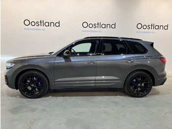 SUVSUV Volkswagen Touareg R 3.0 TSi 462 PK eHybrid 4MOTION Full Options / Luchtvering / IQ Matrix / 360 Camera / Panoramadak / Head-Up / Leder / Stoelventilatie / Stoelverwarming: slika 3