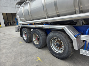 Poluprikolica cisterna MAGYAR: slika 3 Poluprikolica cisterna MAGYAR: slika 3