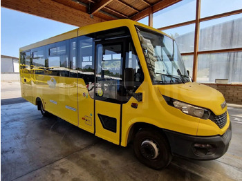 Školski autobus IVECO