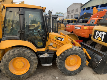 Utovarivač točkaš JCB 4CX