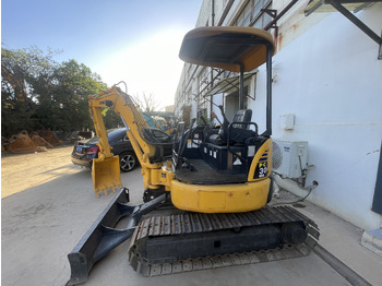 Mini bager KOMATSU PC30