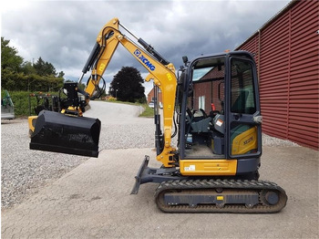 Mini bager XCMG XE27E