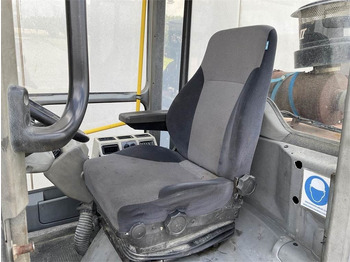 Kalmar DCD 80-6 Kalmar DCD 80-6: slika 5 Kalmar DCD 80-6 Kalmar DCD 80-6: slika 5