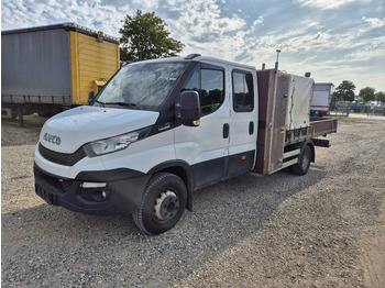 Kamion sa tovarnim sandukom IVECO Daily 70c17