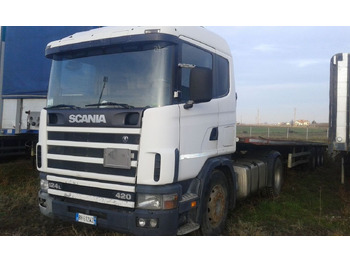 Tegljač SCANIA 124