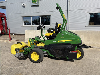 Baštenska kosačica John Deere 2750E Triplex mower: slika 3